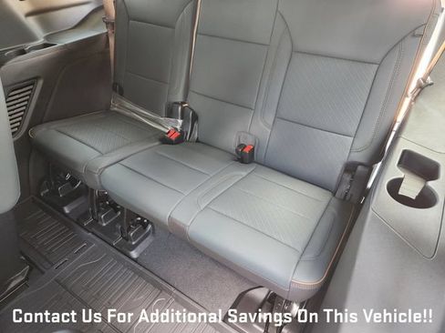 New 2026 GMC Yukon AT4 AWD/4WD image 22
