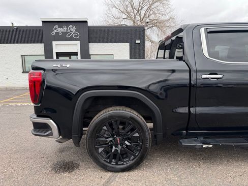 Used 2020 GMC Sierra 1500 SLT w/ SLT Convenience Package AWD/4WD image 4