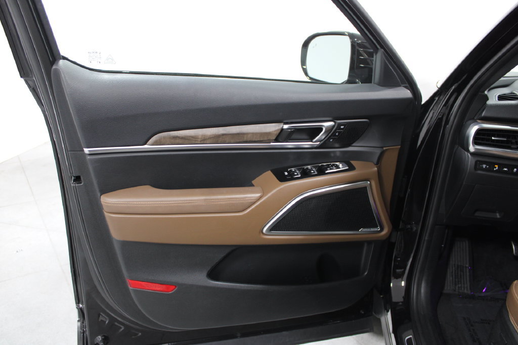 Used 2020 Kia Telluride SX w/ SX Prestige Package AWD/4WD image 16