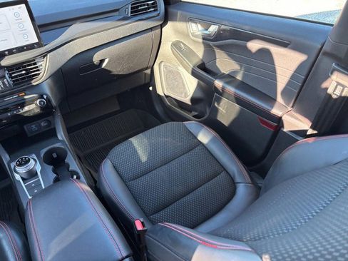 Used 2023 Ford Escape ST-Line w/ Tech Pack #1 image 16