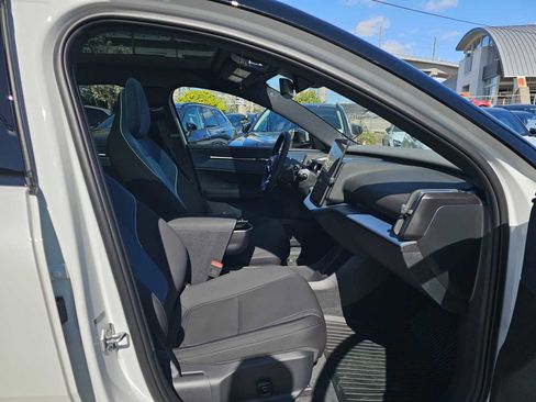 New 2026 Volvo EX30 Ultra w/ Climate Package image 11