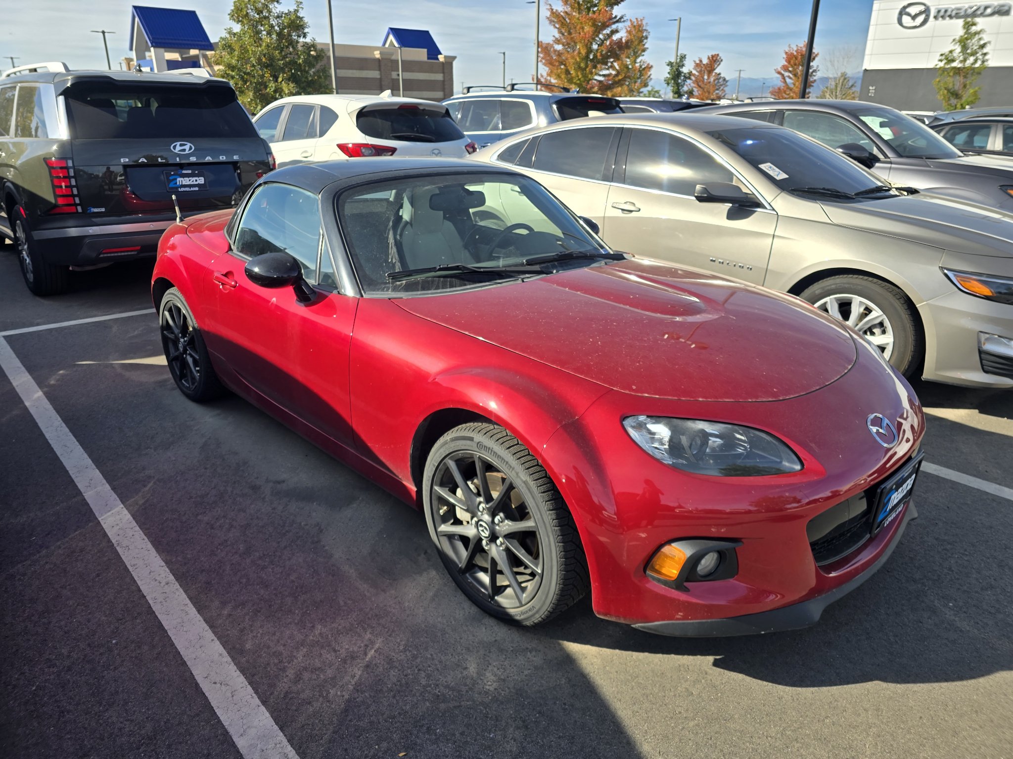 Used 2015 MAZDA MX-5 Miata 25th Anniversary Edition w/ Appearance Package RWD image 17