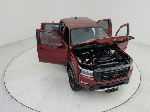 Used 2022 Nissan Frontier PRO-4X w/ Technology Package image 20