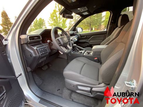 New 2026 Toyota 4Runner SR5 AWD/4WD image 29