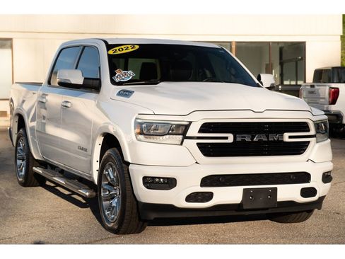 Used 2022 RAM 1500 Laramie w/ Sport Appearance Package AWD/4WD image 35