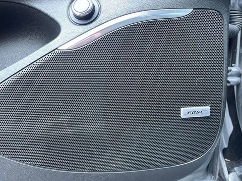 Used 2023 Buick Enclave Premium image 25