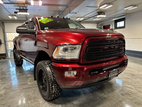 Used 2016 RAM 2500 SLT w/ Snow Chief Group image 2
