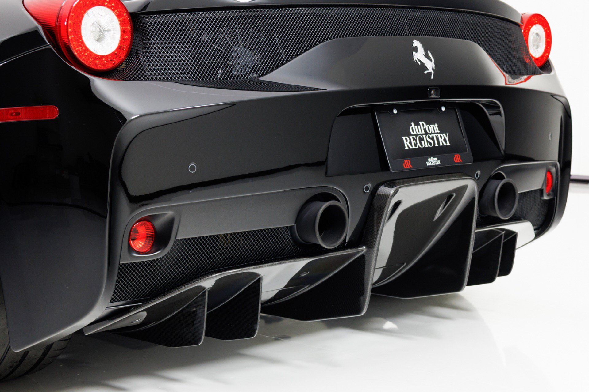 Used 2015 Ferrari 458 Speciale Coupe RWD image 81