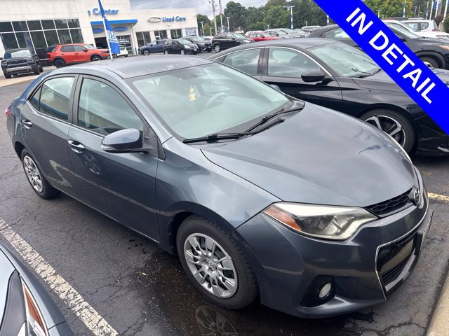 Used 2015 Toyota Corolla S FWD image 1