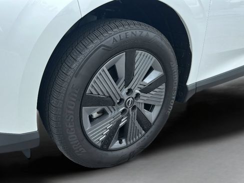 Used 2025 Nissan Murano SL AWD/4WD image 35