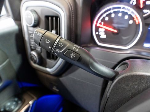 Used 2021 Chevrolet Silverado 1500 LTZ w/ LTZ Premium Package image 36