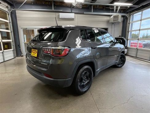 Used 2020 Jeep Compass Sport FWD image 5