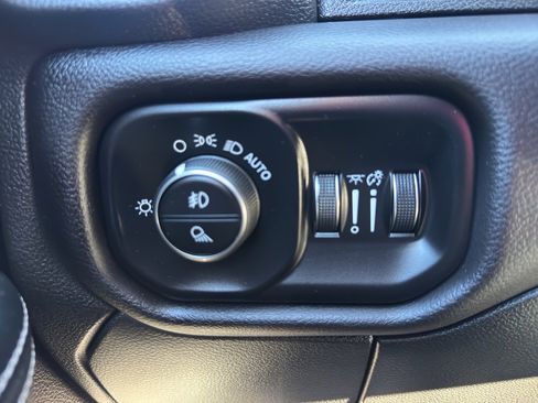 Used 2022 RAM 2500 Laramie image 28