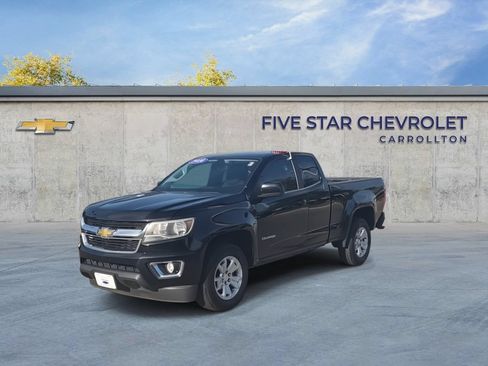 Used 2020 Chevrolet Colorado LT w/ LT Convenience Package RWD image 4