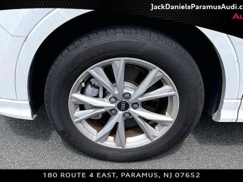 Used 2023 Audi Q3 2.0T Premium w/ Convenience Package AWD/4WD image 8