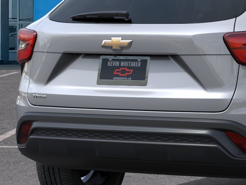 New 2026 Chevrolet Trax LS w/ LS Convenience Package FWD image 14