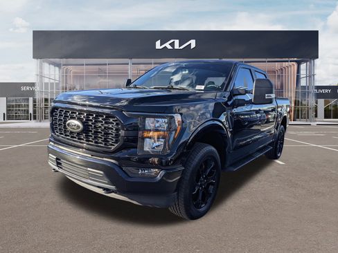 Used 2023 Ford F150 XL w/ STX Black Appearance Package image 6