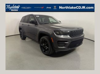 New 2025 Jeep Grand Cherokee Altitude video 1