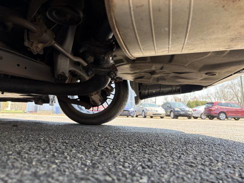 Used 2014 Subaru Legacy 2.5i image 19