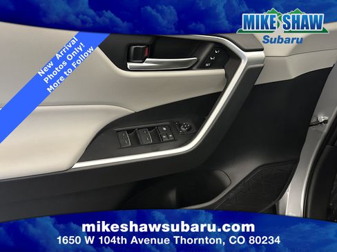 Used 2025 Toyota RAV4 XLE Premium image 69