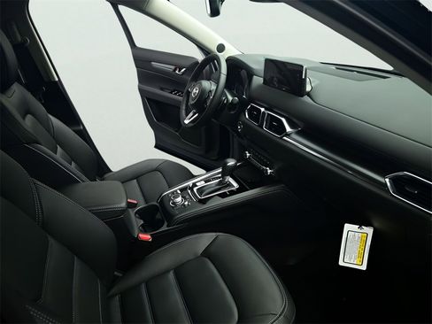 New 2025 MAZDA CX-5 AWD 2.5 S w/ Premium Plus Pkg image 7
