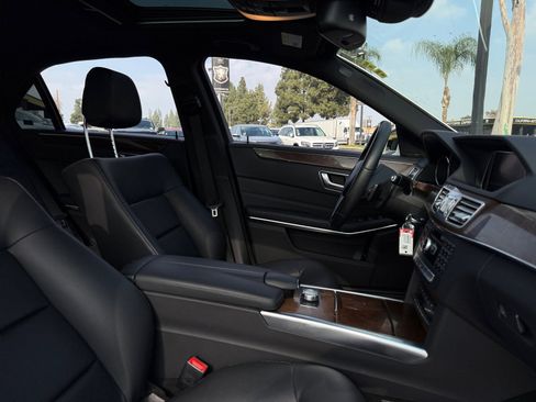 Used 2014 Mercedes-Benz E 350 Sport image 19