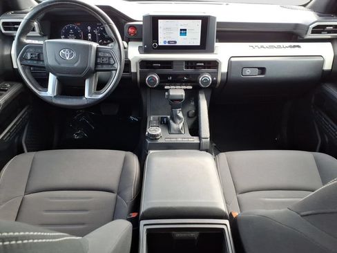 Used 2024 Toyota Tacoma 4x4 Double Cab image 12