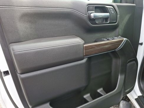 Used 2022 Chevrolet Silverado 1500 RST w/ Safety Package image 12