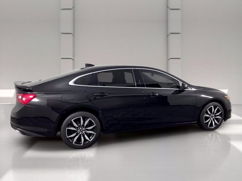 Used 2024 Chevrolet Malibu RS FWD image 4