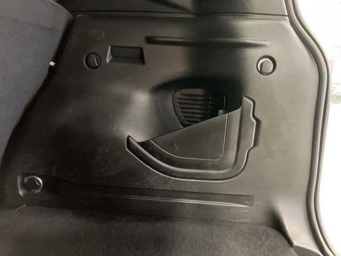 Used 2023 Jeep Renegade Latitude image 28