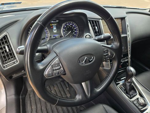 Used 2015 INFINITI Q50 Premium w/ Navigation Package RWD image 10