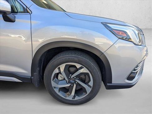 Used 2023 Subaru Forester Touring image 8