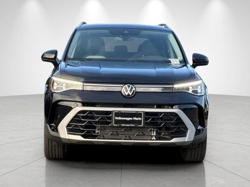 New 2026 Volkswagen Taos SEL AWD/4WD image 8