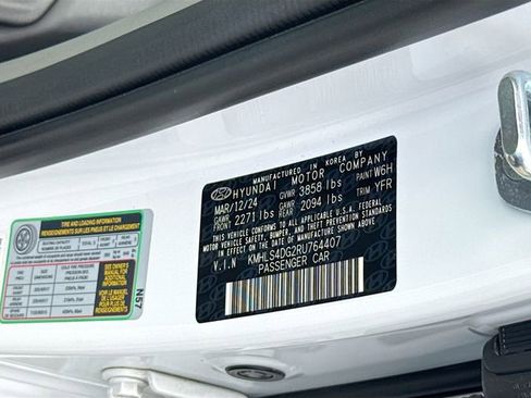 Certified 2024 Hyundai Elantra SEL w/ Convenience Package FWD image 30