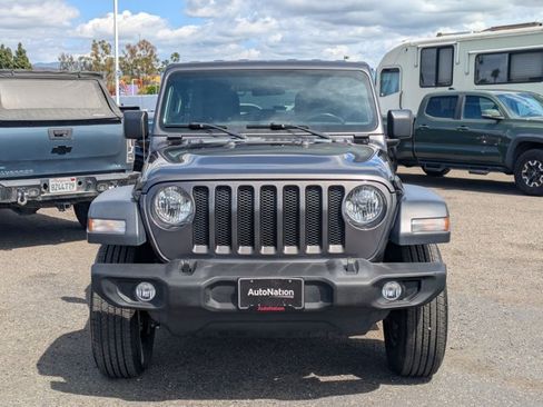 Used 2022 Jeep Wrangler Unlimited Sport AWD/4WD image 2
