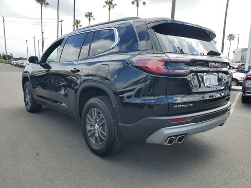 Used 2025 GMC Acadia Elevation image 3