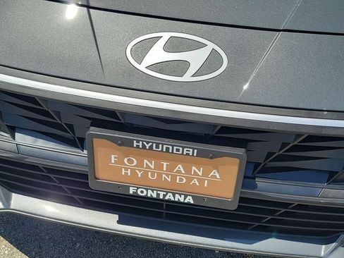 New 2026 Hyundai Elantra SEL Sport FWD image 32
