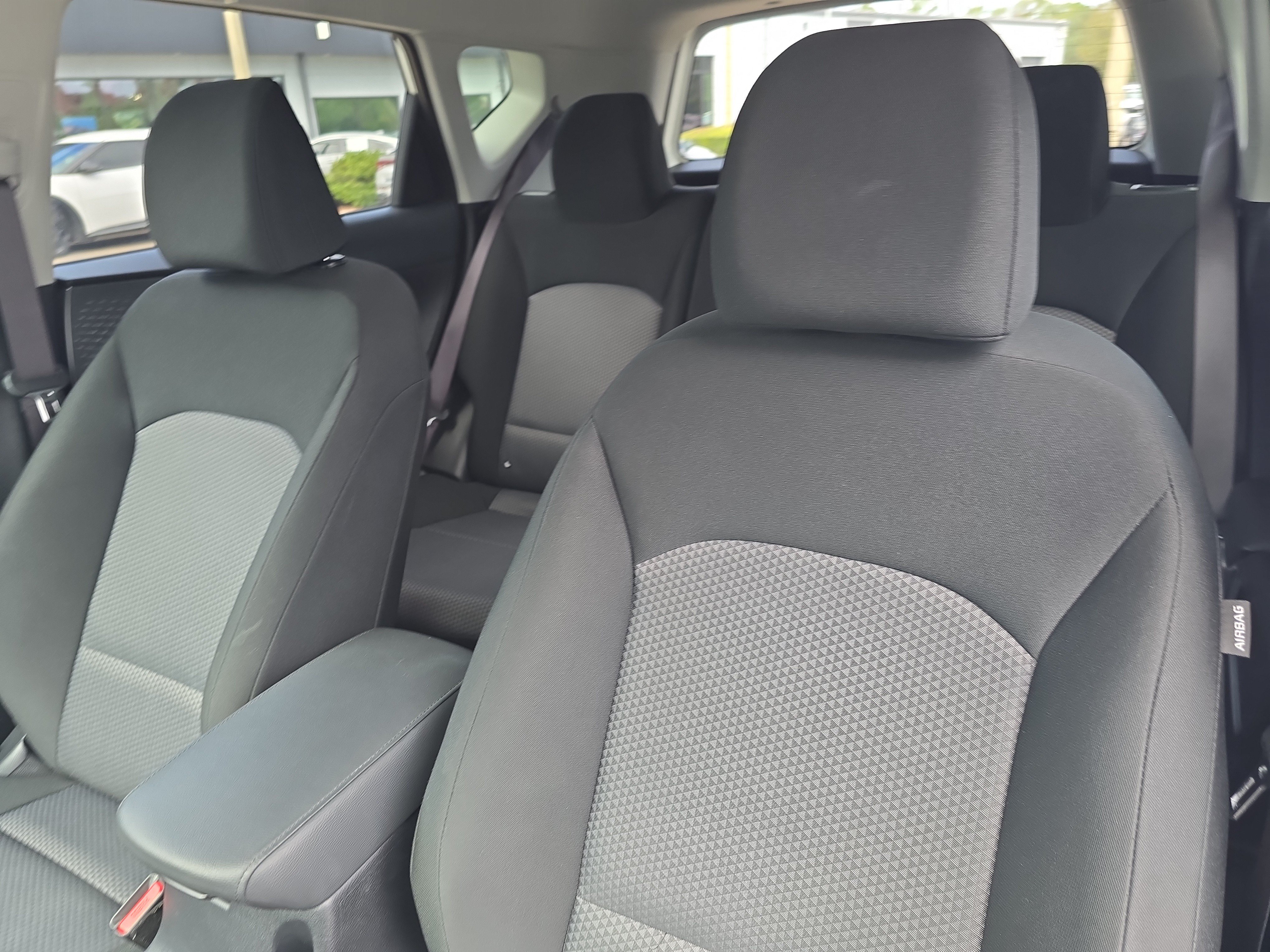 Certified 2025 Kia Soul LX w/ LX Technology Package FWD image 21