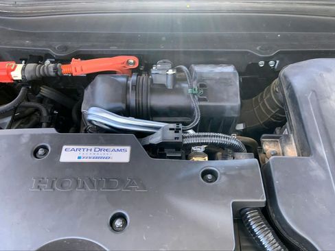Used 2021 Honda Accord Touring image 32