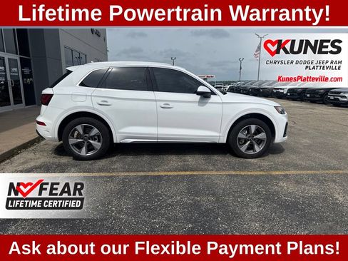 Used 2023 Audi Q5 2.0T Premium w/ Convenience Package AWD/4WD image 11