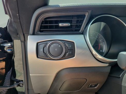 Used 2020 Ford Mustang Premium RWD image 21