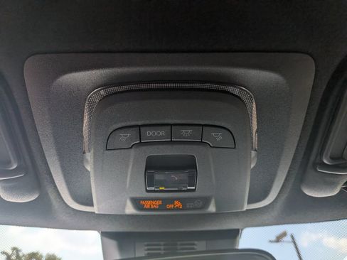 Used 2025 Toyota Corolla XSE FWD image 20