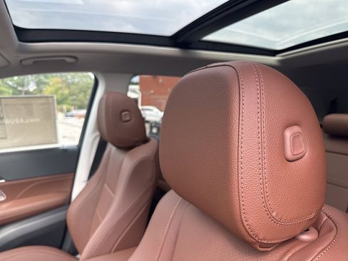 New 2026 Mercedes-Benz GLS 450 4MATIC image 21