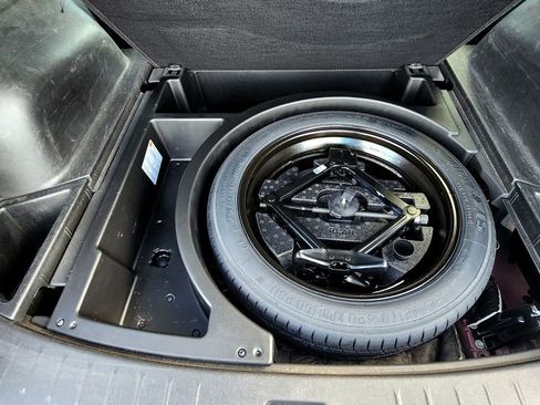 Used 2023 Chevrolet Blazer Premier image 13