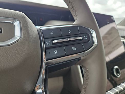 New 2026 GMC Yukon Denali image 13