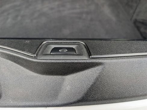 Used 2024 BMW X5 xDrive40i image 15