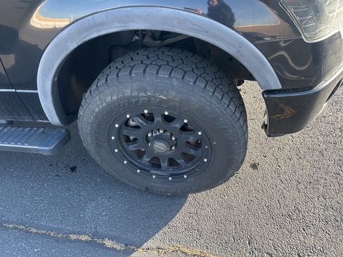 Used 2013 Ford F150 FX4 w/ Luxury Equipment Group image 12