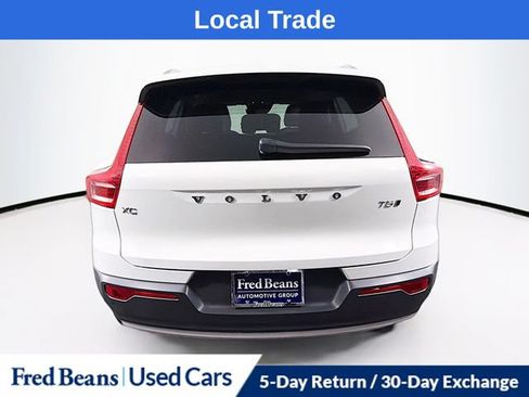 Used 2019 Volvo XC40 T5 Momentum AWD/4WD image 7