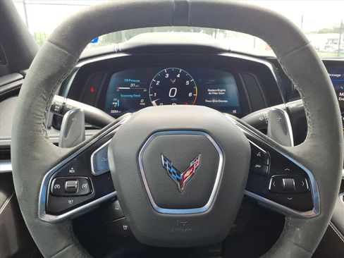 Used 2022 Chevrolet Corvette Stingray Coupe w/ 1LT RWD image 22