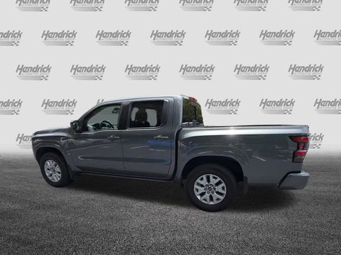 Used 2024 Nissan Frontier SV w/ SV Convenience Package RWD image 9